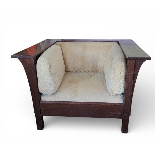 This is a very fine quality pair of early 1989 Stickley rerelease of the original 1910 L. & J.G. Prairie style armchairs....