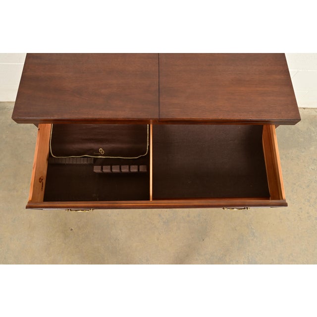 Drexel Heritage Georgian Flame Mahogany Flip Top Buffet Server or Bar Cabinet For Sale In South Bend - Image 6 of 16