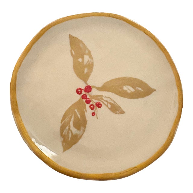 Creative Co Op Botanical Leaf and Berry Accent Plates. Ochre Rim - Set of 4 For Sale