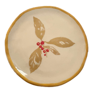 Creative Co Op Botanical Leaf and Berry Accent Plates. Ochre Rim - Set of 4