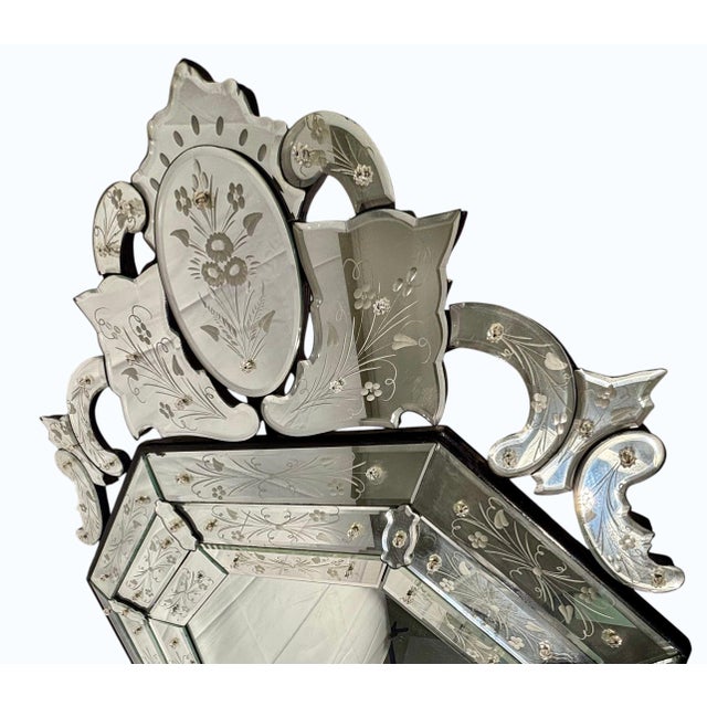 Antique or Vintage Octagonal Venetian Etched Glass Mirror With Etched Floral Design For Sale - Image 10 of 18