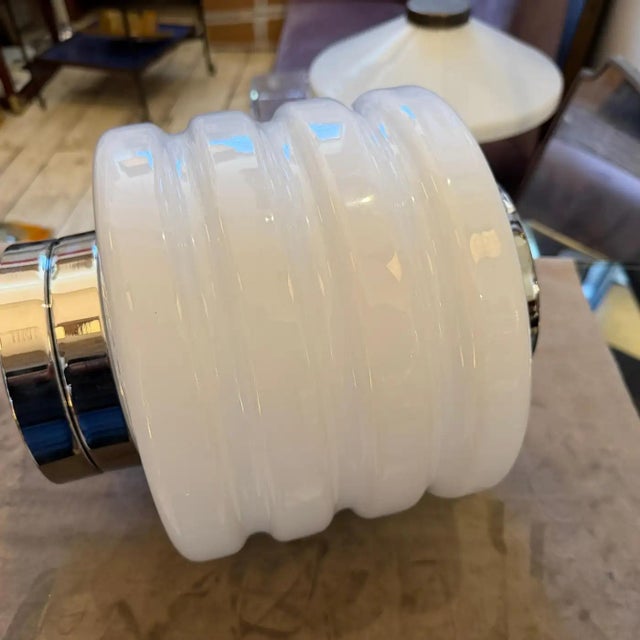 Guzzini 1990s Space Age Chromed Metal and White Glass Italian Round Table Lamp For Sale - Image 4 of 15