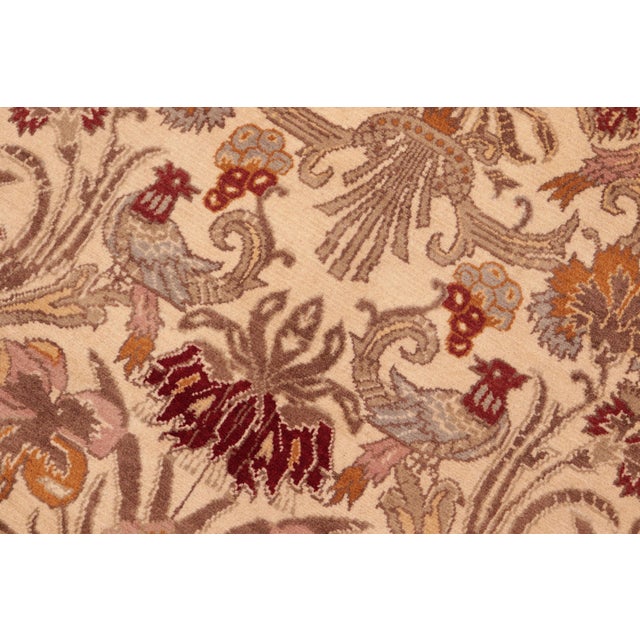Shabby Chic Shabby Chic 1990's Floral Beige/Gray Wool Rug - 6'1'' X 9'10'' For Sale - Image 3 of 9