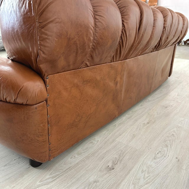 Italian Leather Sofa, 1970s For Sale In New York - Image 6 of 11