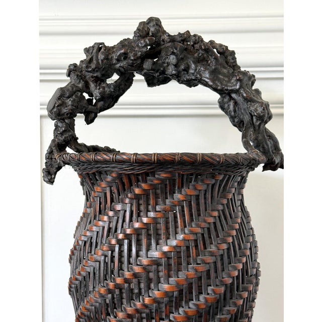 Extraordinary Smoke Bamboo Basket with Wisteria Root Handle Meiji Period For Sale - Image 13 of 14