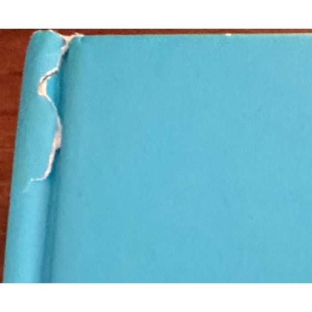 Private Views: Inside the World's Greatest Homes by Architectural Digest. Hard Cover Book. For Sale In Los Angeles - Image 6 of 12