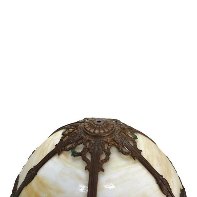 Cream Bradley & Hubbard Arts & Crafts 6 Panel Slag Glass Table Lamp C1920 For Sale - Image 8 of 12