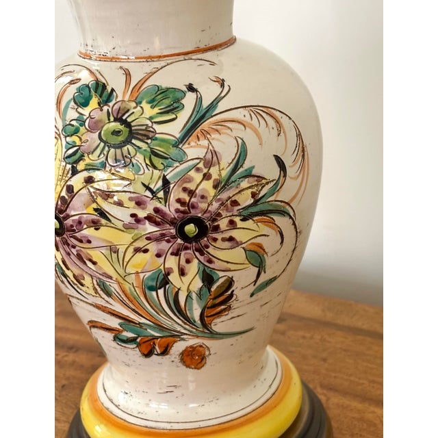 Rustic European Italian Hand Painted Rustic Pottery Table Lamp For Sale - Image 3 of 9