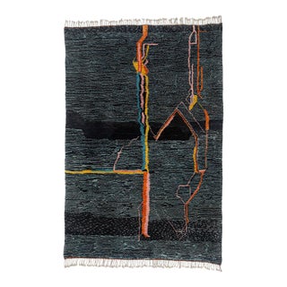Bold Contemporary Abstract Hand-Knotted Moroccan Wool Rug | 9'11 X 6'9" | One of a Kind For Sale