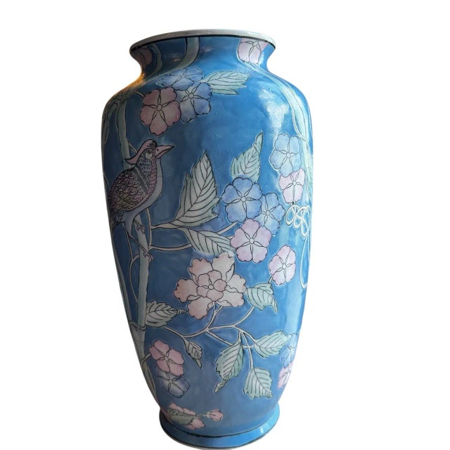 Vintage Chinese Porcelain Floor Vase – Hand-Painted Floral Cloisonné Style Make a bold statement with this Vintage Chinese...