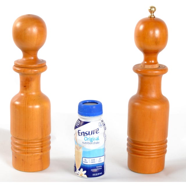 Italian Large Vintage Turned Solid Wood Brass Décor Salt Shaker & Pepper Mill Grinder For Sale - Image 12 of 12