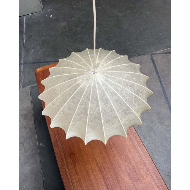 Mid-Century Modern UFO Discus Cocoon Pendant Lamp by Friedel Wauer for Goldkant Leuchten, Germany, 1960s For Sale - Image 9 of 18