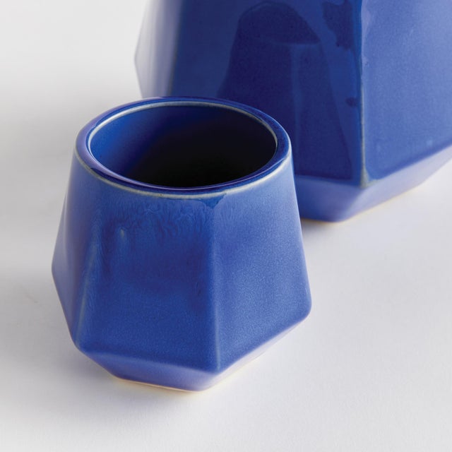 Kenneth Ludwig Chicago Apex Pots, Set Of 2 For Sale - Image 4 of 5