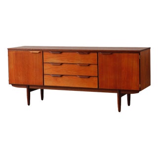Vintage Scandinavian Teak Sideboard from Austinsuite, 1960s For Sale