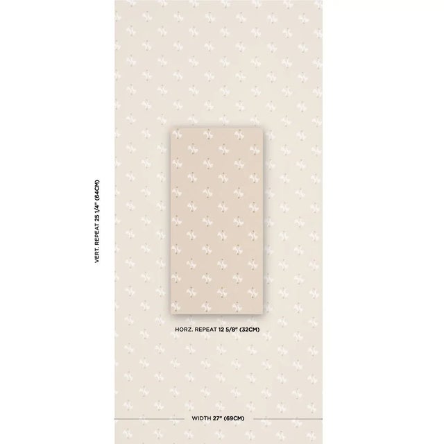 Sweet and simple, Lavigne is a small-scale bow design that is rotary printed to create extra depth and dimension. Use this...