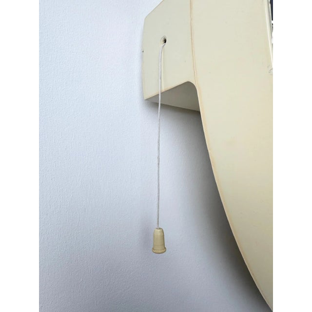 1970s Vintage Space Age Backlight Round Mirror, 1970s For Sale - Image 5 of 10