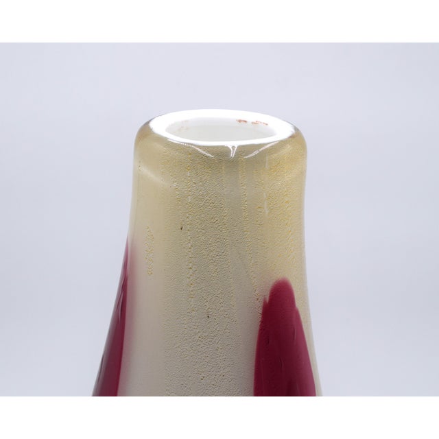 Muranese Glass Vase with Leaves, 1960s For Sale - Image 10 of 13