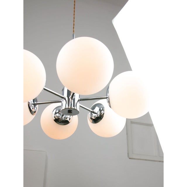 Space Age Italian Sputnik Chrome and Opaline Chandelier, 1970s For Sale - Image 17 of 18