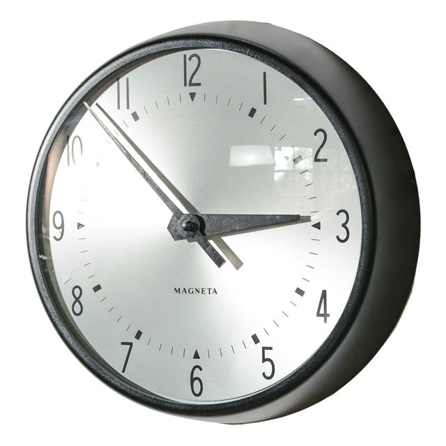 20th Century Satin Black Clock from Magneta for GPO, England, 1950s For Sale