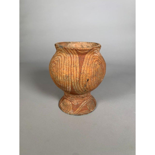 15th Century & Earlier Terracotta vases from Ban Chiang, Vietnam, Archaeology, 1000 BC For Sale - Image 5 of 9