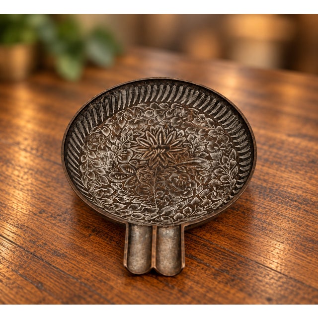 1960s Indian Hand-Engraved Floral Brass Ashtray & Decorative Catchall For Sale - Image 6 of 8