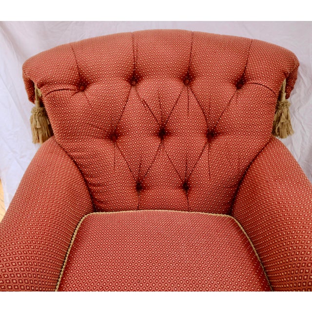 Vintage Lillian August Collection Button Tufted Arm Chair. Excellent condition showroom ready.