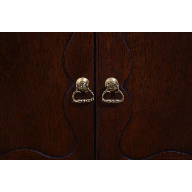 Stickley Colonial Williamsburg Chippendale Mahogany Bedside Nightstand For Sale - Image 11 of 17