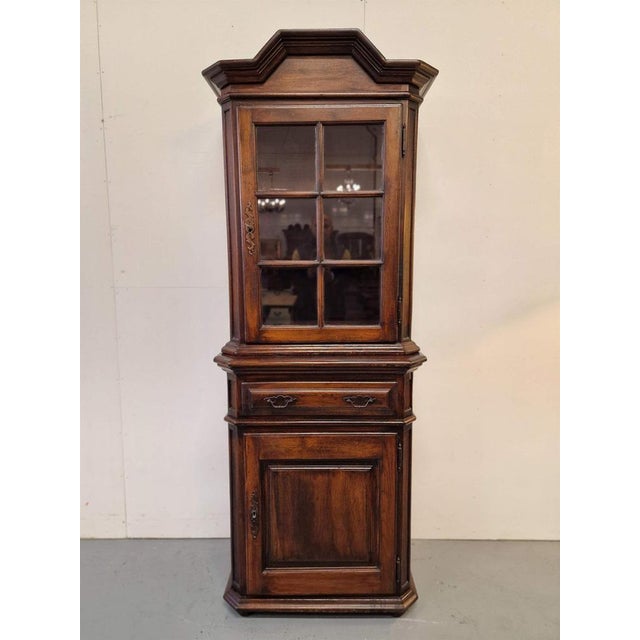 Brown Oak Bookcase with Display For Sale - Image 8 of 8