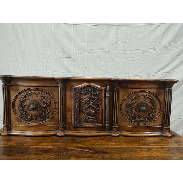 Exceptional Mid-19th Century French Provincial Buffet À Deux Corps in Walnut | Circa 1850 | Hand-Carved For Sale - Image 4 of 18