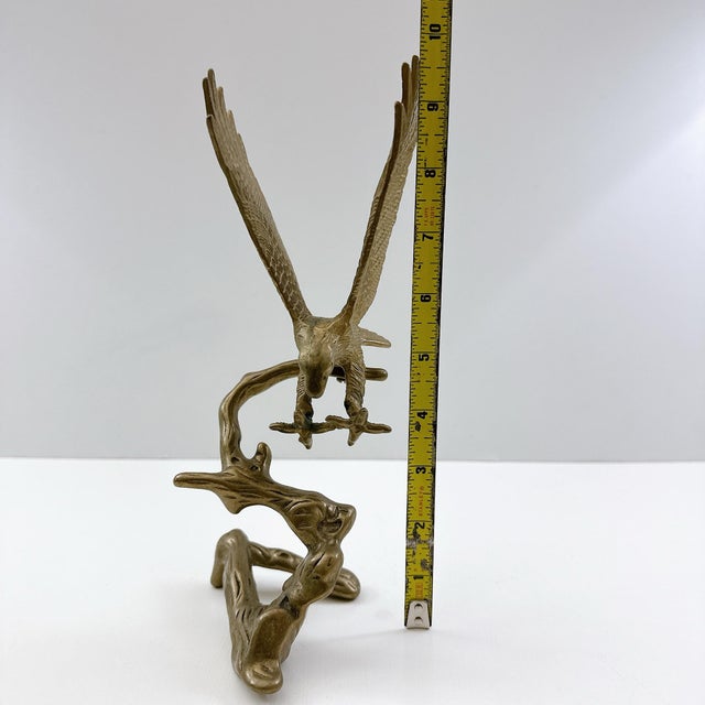 Brass Vintage Brass Eagle Sculpture on Driftwood Base | Mid Century Bald Eagle Figurine | Hollywood Regency Bird Statue | Wildlife Desk Decor For Sale - Image 8 of 9