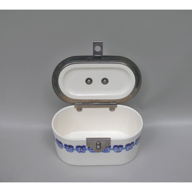 Blue Art Nouveau Ceramic Cookie Tin with Pansy by Wächtersbach for WMF, 1890s For Sale - Image 8 of 18