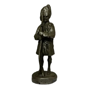 Traditional Mid Century Rare Scottish Highlander Soldier Military Car Mascot