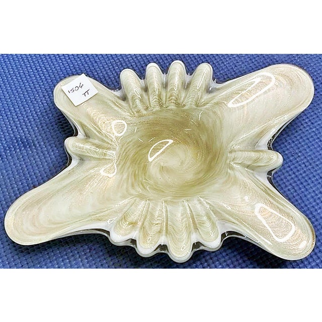 Abstract 1970s Venetian Murano Gold Glass Ashtray For Sale - Image 3 of 5
