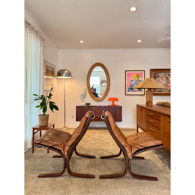 1960s Classic Set of “Siesta” Chairs in a Cognac Leather Attributed to Ingmar Relling for Westnofa, Circa 1960s. For Sale - Image 5 of 12