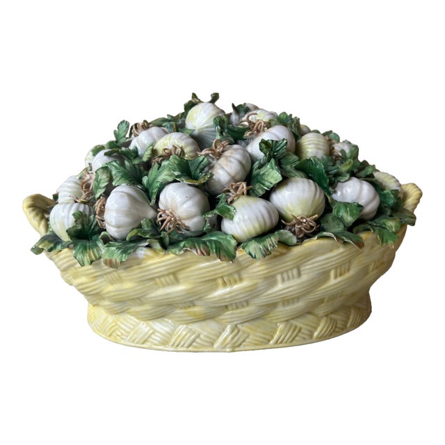 Mid Century Mottahedeh Ceramic Basket of Garlic For Sale