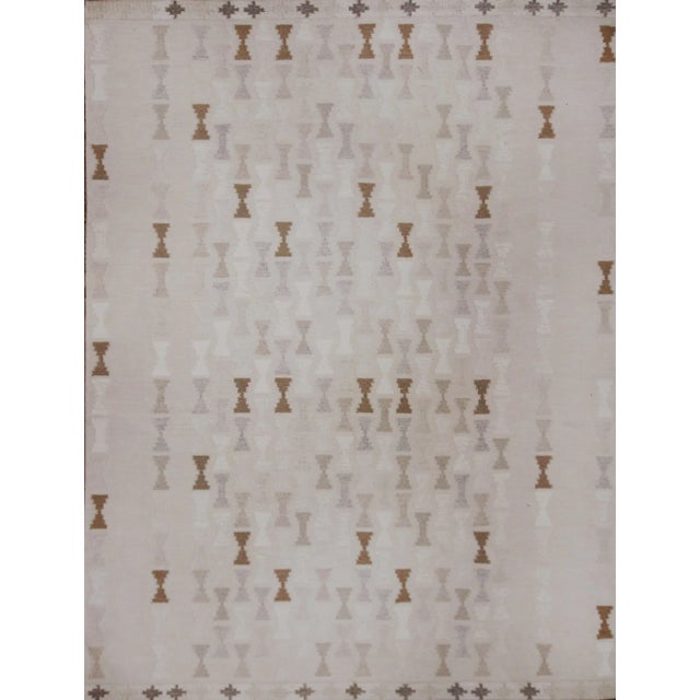 Muted Scandinavian Kilim Rug by Celerie Kemble for Chairish, 12'x15' For Sale In New York - Image 6 of 7