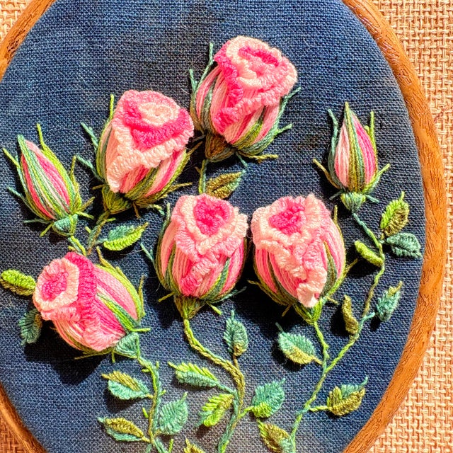 Art Deco 3d Rose Stumpwork Embroidery Art, Framed Botanical Sculpture, Handmade Floral Wall Decor For Sale - Image 3 of 11