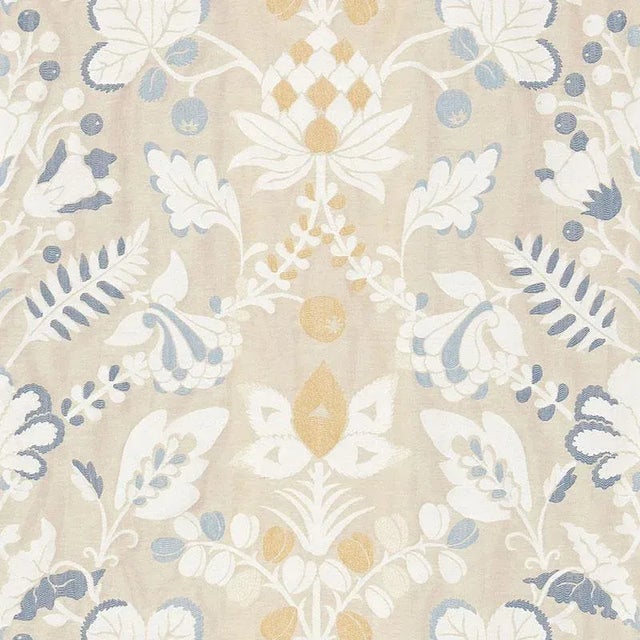 Sample - Schumacher Sorano Weave Fabric in Linen For Sale