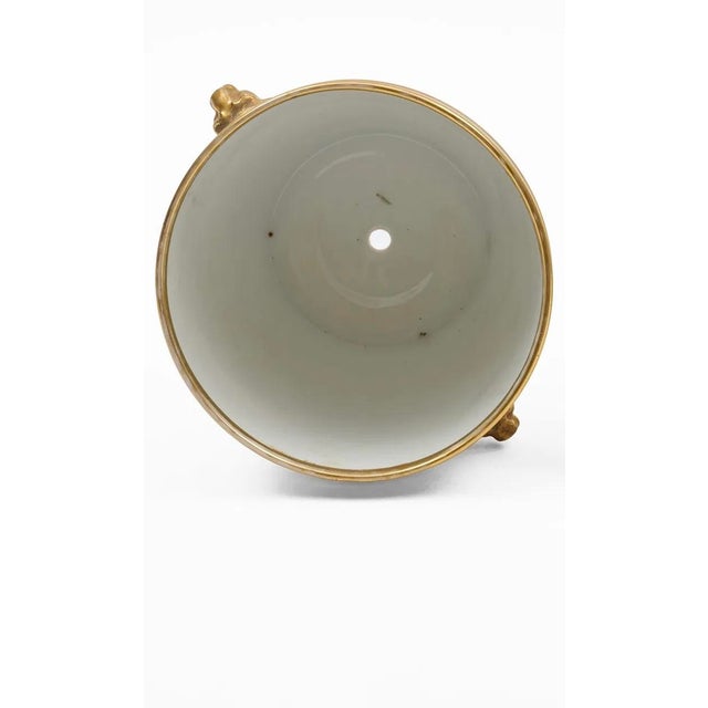 Ceramic Antique 19th Century French Empire Paris Porcelain Cachepot Flower Pot For Sale - Image 7 of 8