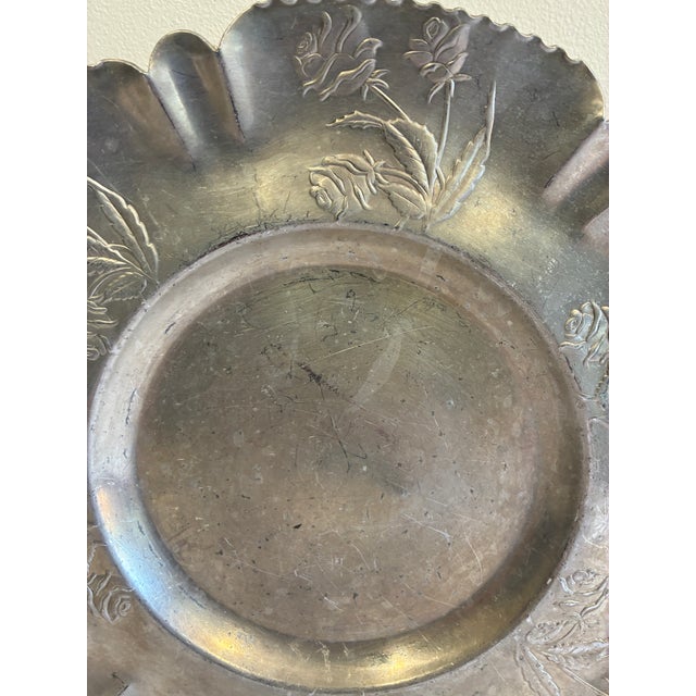 Vintage Hand-Chased Hammered Aluminum Rose Tray For Sale - Image 4 of 9