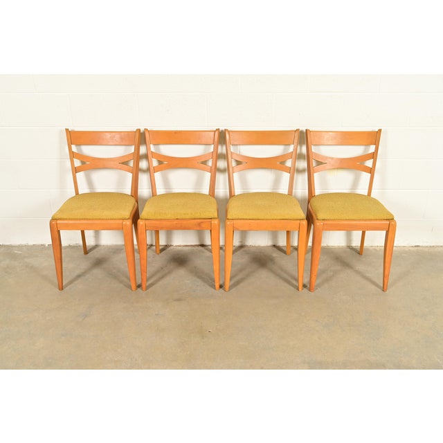 Mid-Century Modern Heywood Wakefield Mid-Century Modern Solid Maple Dining Chairs, Set of Four For Sale - Image 3 of 13