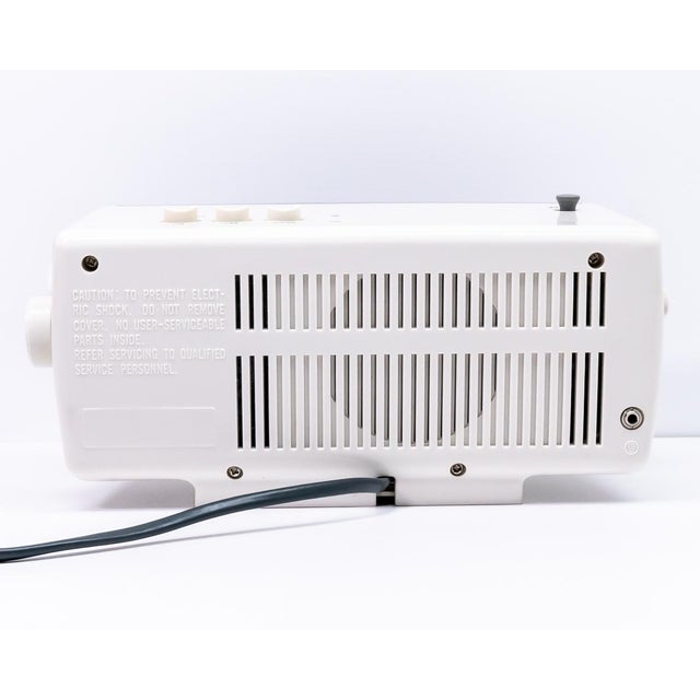 Sony Digimatic 8rc-110e Flip Radio Alarm Clock, 1970s For Sale - Image 6 of 13
