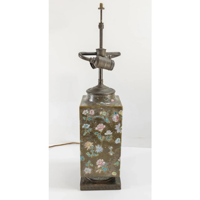 Chinoiserie 20th Century Chinese Chinoiserie Teadust Green and Floral Cong Form Table Lamp For Sale - Image 3 of 12
