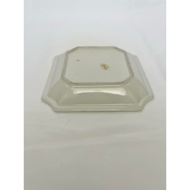 Vintage Floral Ceramic Dish in Chinoiserie Style For Sale In Naples, FL - Image 6 of 6