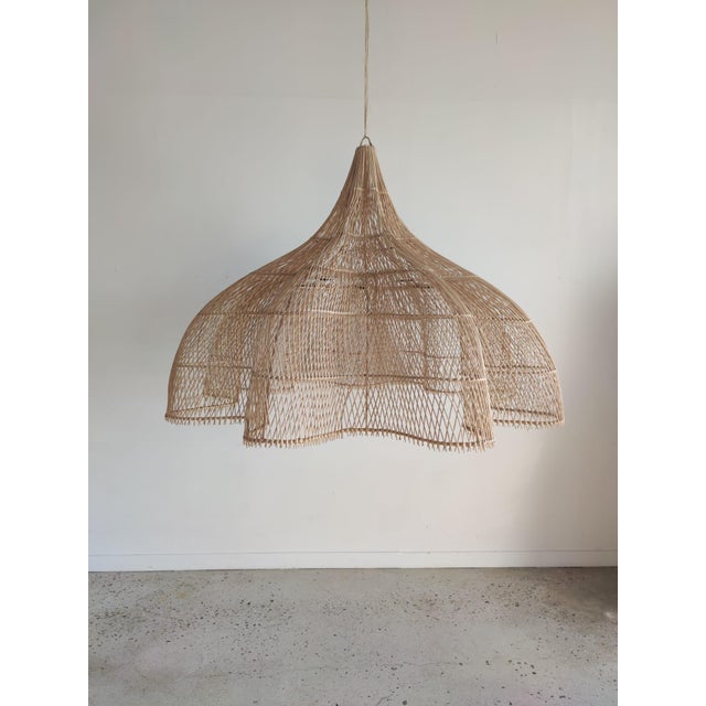 Large Rattan Flower Pendant, 1980s, in Very Good conditions. Designed 1980 to 1989 Up to 250V (Europe/UK Standard).The...