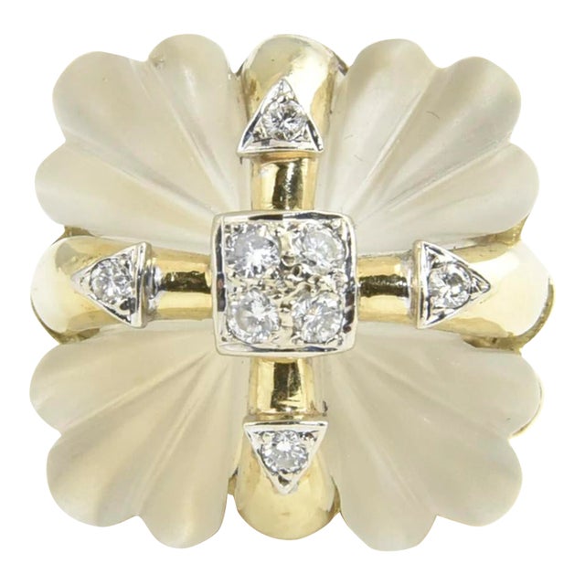 1970s Rock Crystal and Diamond Gold Present Cocktail Ring Size 5 For Sale