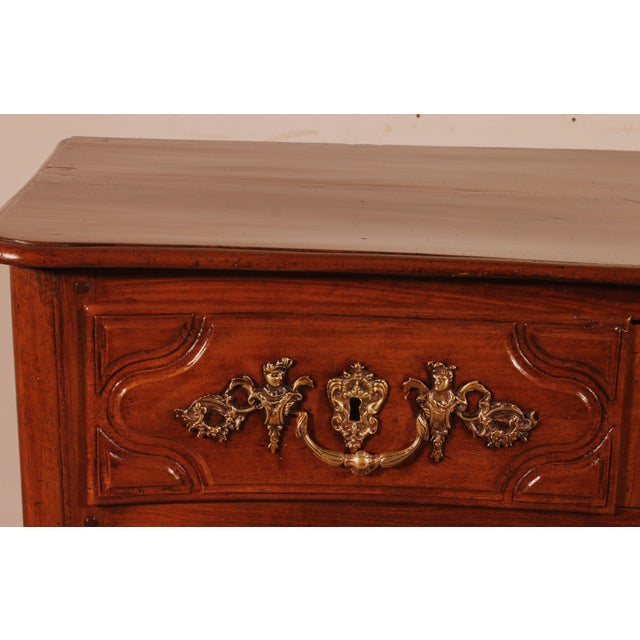 Parisian Regency Walnut Chest of Drawers, 1700s For Sale - Image 4 of 12