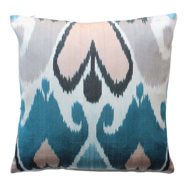Contemporary Decorative Handmade Throw Silk Ikat Pillow For Sale
