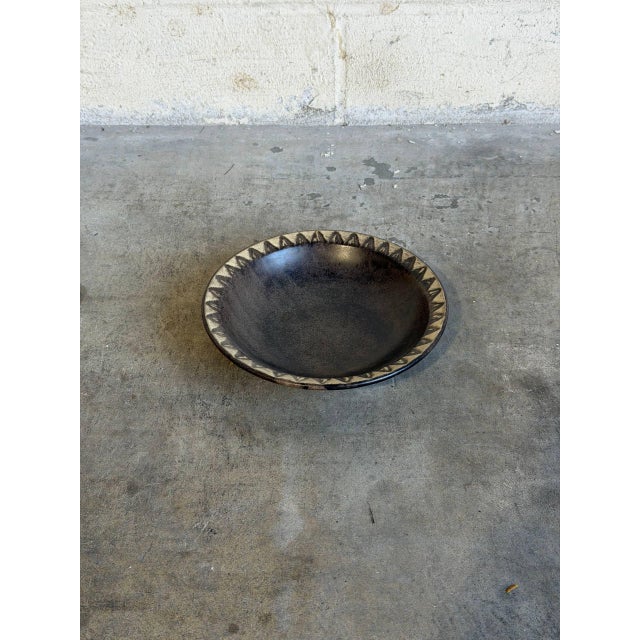Mid-Century Modern Plate Bowl With White Rim and Carved Pattern Denmark Mid-Century Modern 1960s For Sale - Image 3 of 10