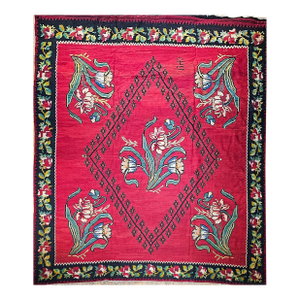 Vintage Turkish Bessarabian Kilim, Handwoven Wool, Floral Pattern, Red & Black, 11x13